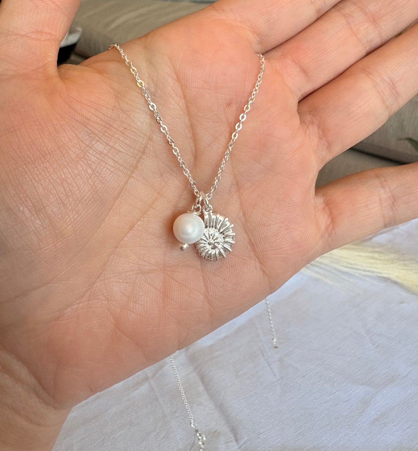 Collar Aura